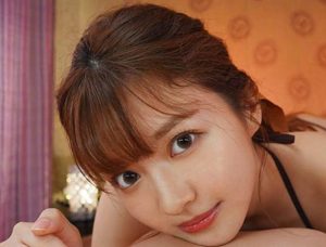 夏木りん(なつきりん)のプロフィール スリーサイズやカップ数、身長、SNS