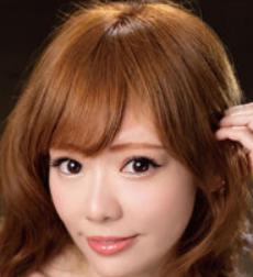 皇ゆず(すめらぎゆず)のプロフィールやスリーサイズ、カップ数、身長、SNS